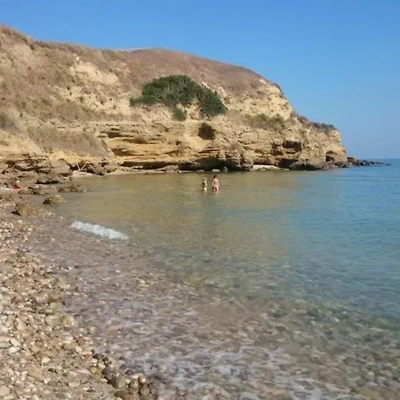 Holiday Via S. Salvatore Дом отдыха Monteodorisio